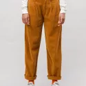 Geplooide broek van corduroy